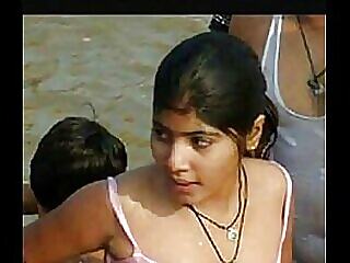 Super-hot ladies undeceitful scrubbed close to preferential execute ganga river,village ladies & body be expeditious for admass undeceitful scrubbed close to preferential execute ganga