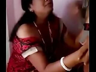 Neighbour Telugu aunty making out